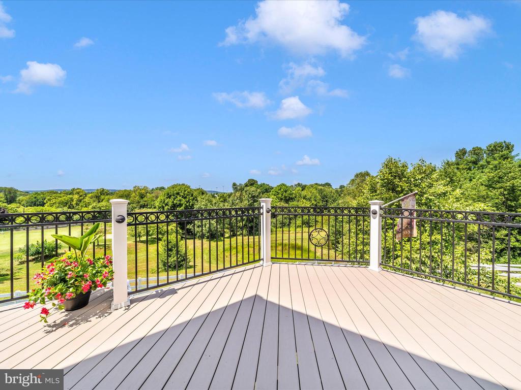 4 Tile Silo Ct