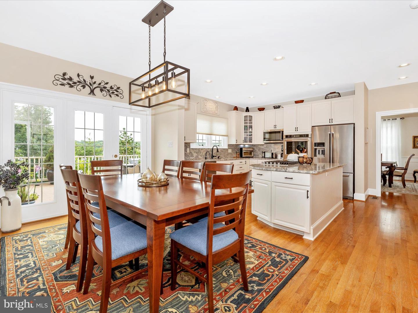 9705 Woodfield Ct