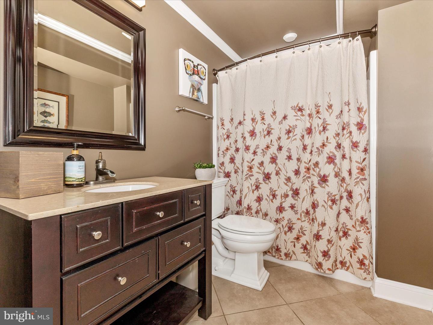 9705 Woodfield Ct