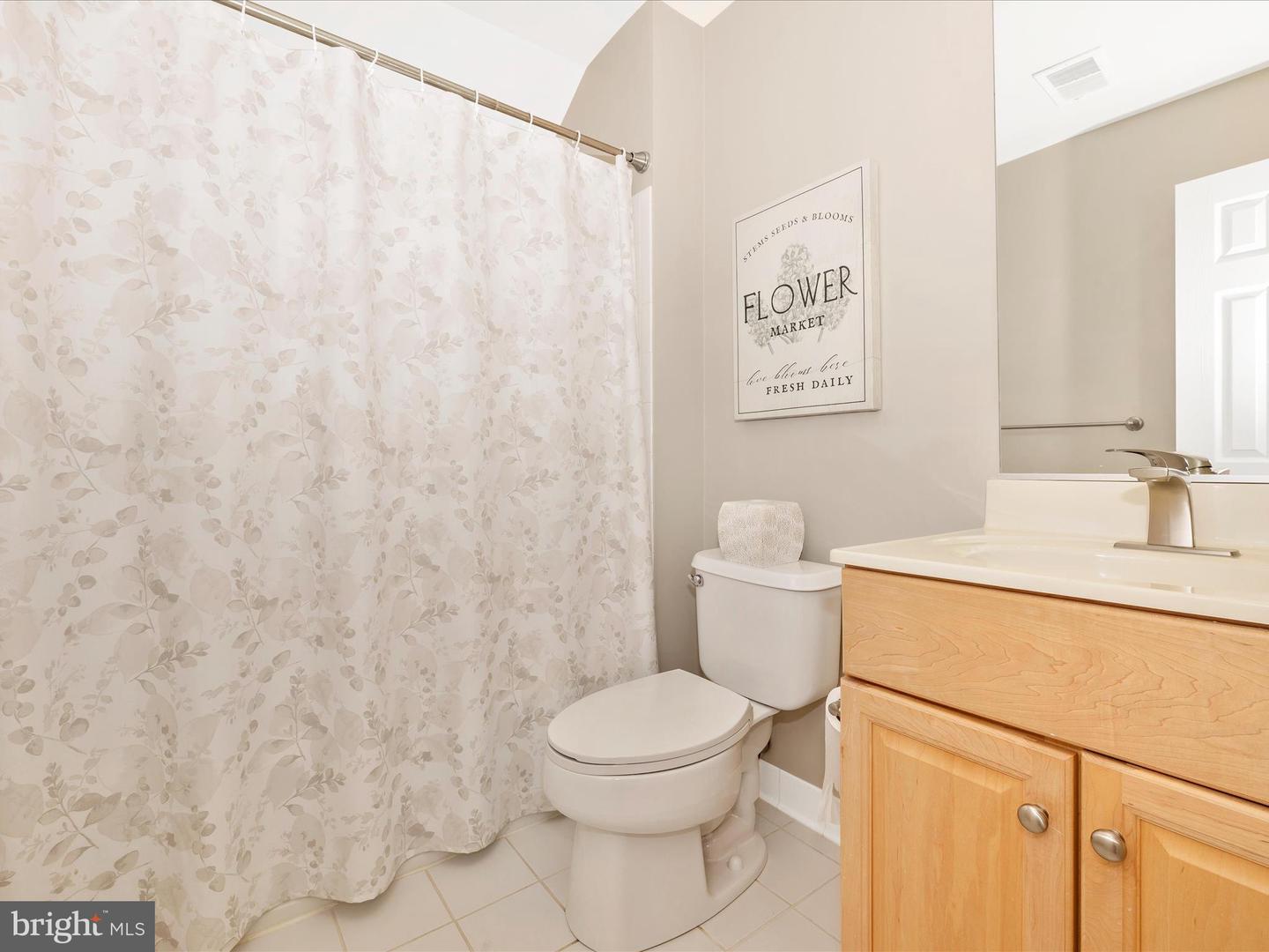 9705 Woodfield Ct