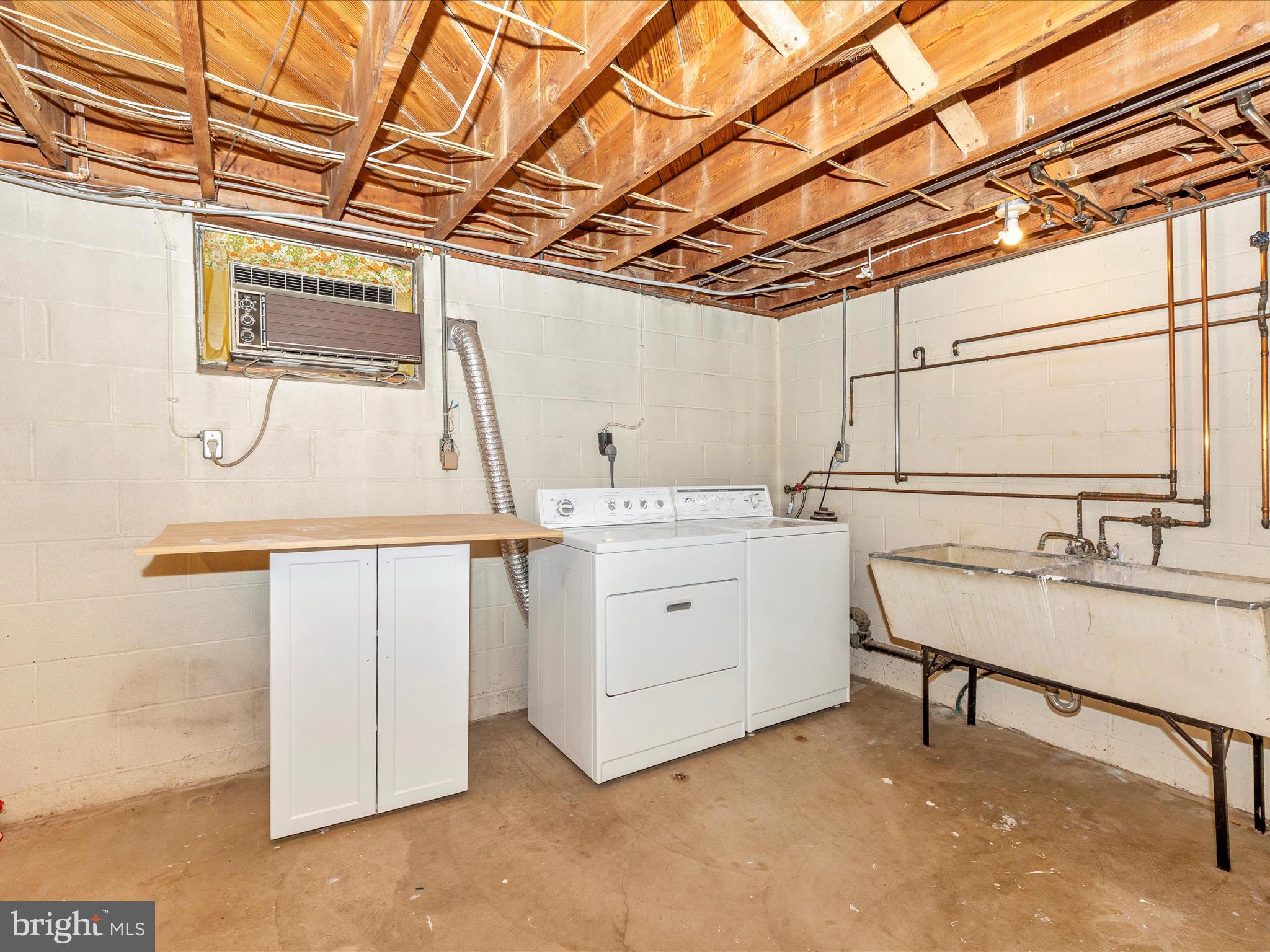 703 Wyngate Dr