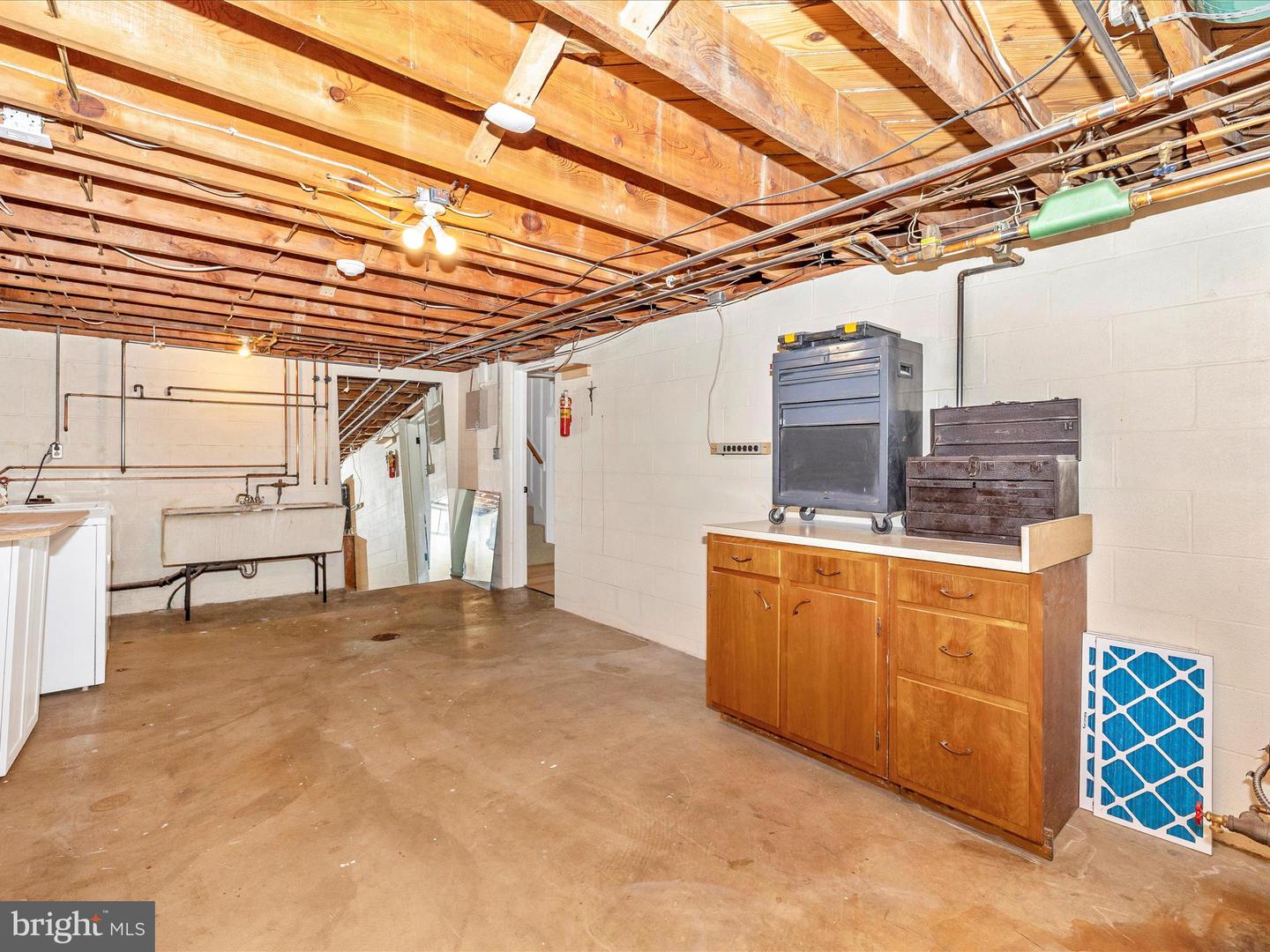 703 Wyngate Dr