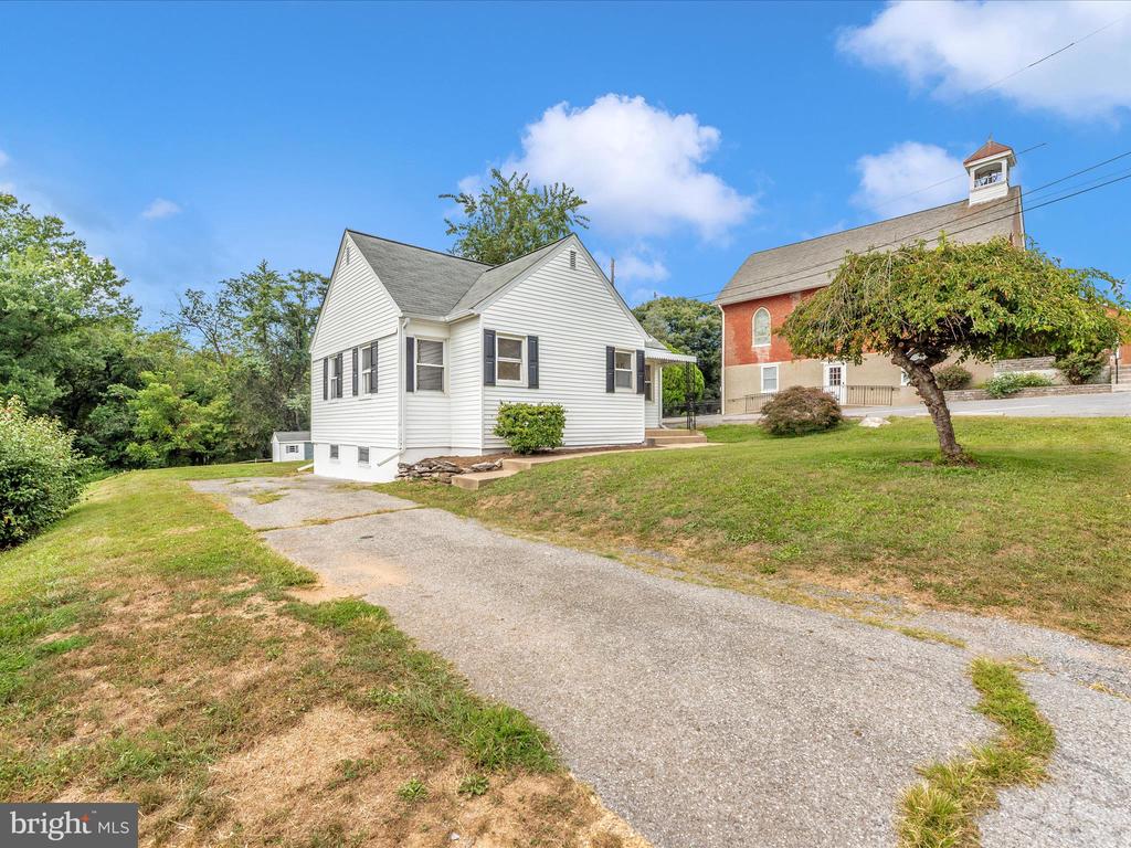 4740 MUSSETTER ROAD