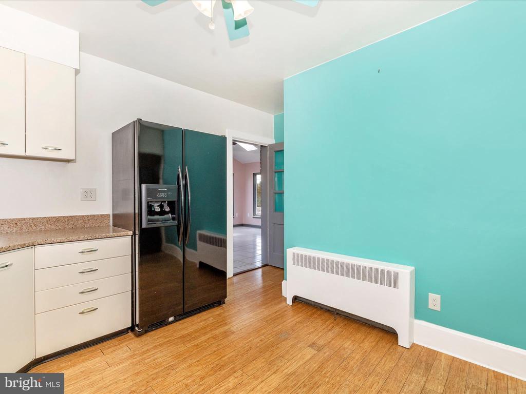 21 Frederick Ave