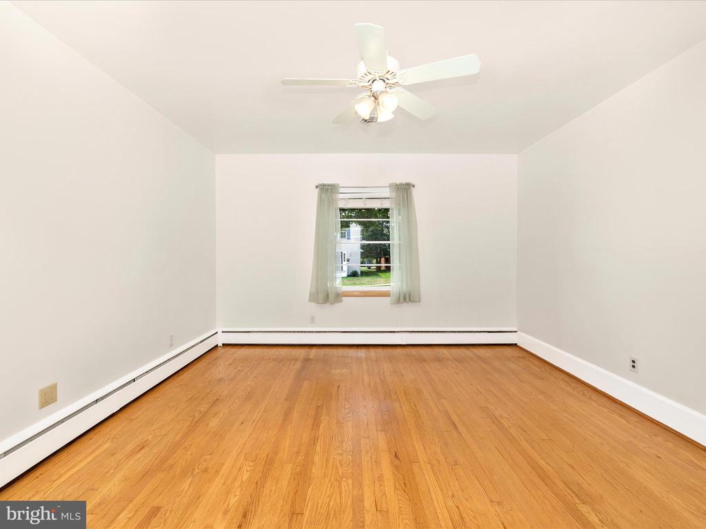 21 Frederick Ave