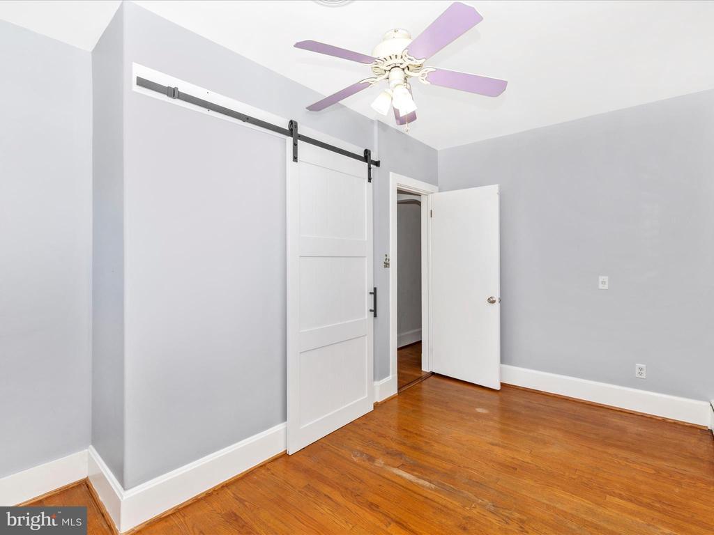 21 Frederick Ave