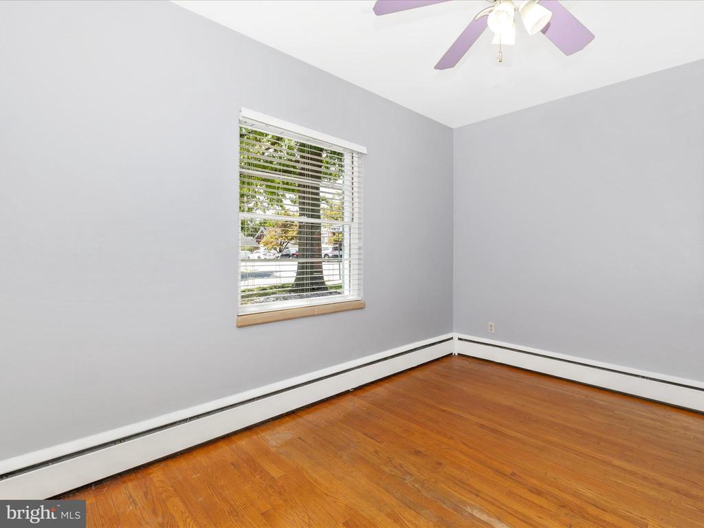 21 Frederick Ave