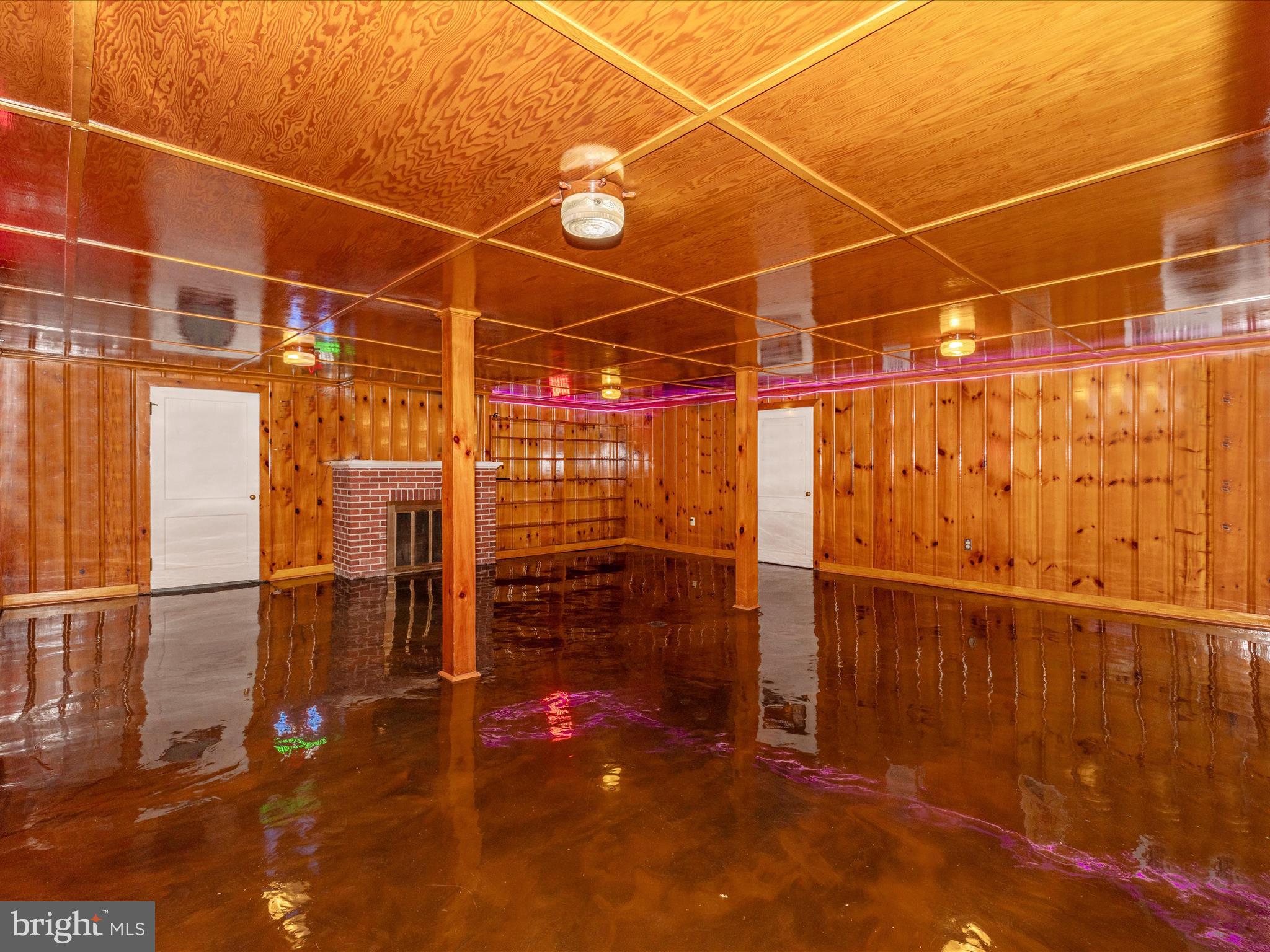 21 Frederick Ave