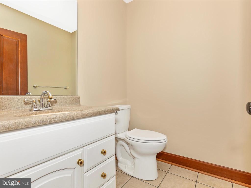 10433 GRINDSTONE RUN ROAD