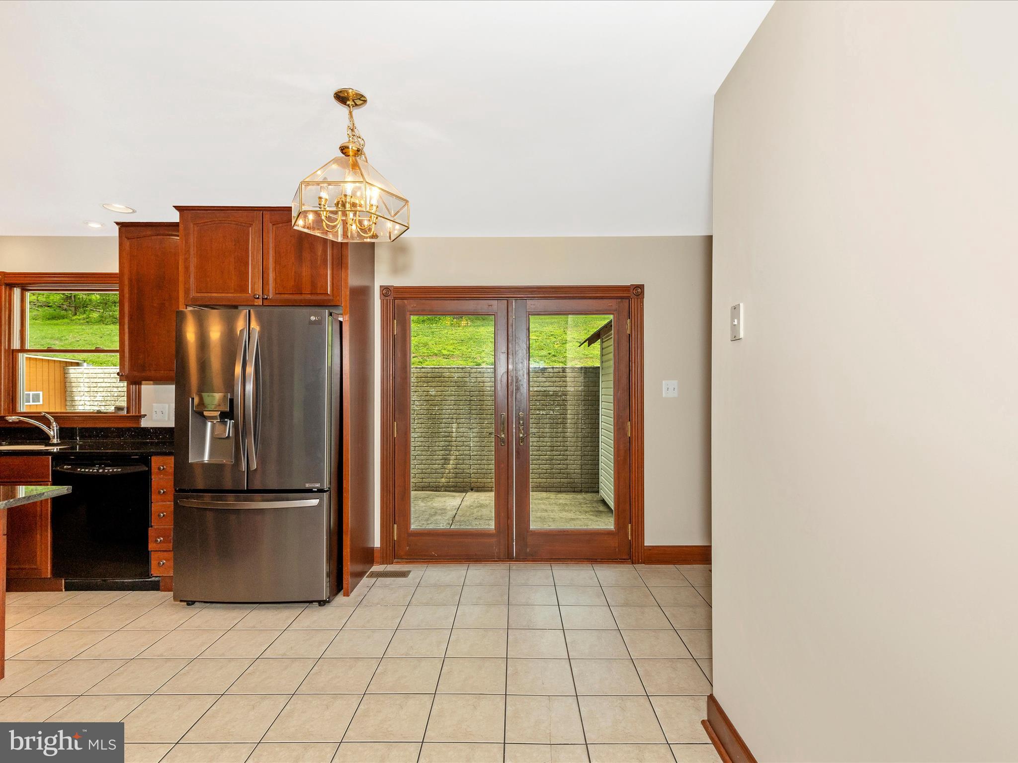 10433 GRINDSTONE RUN ROAD