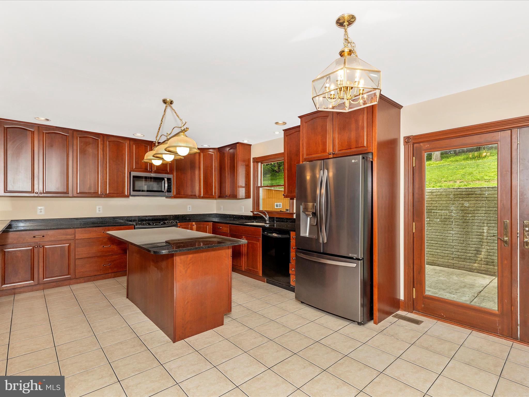 10433 GRINDSTONE RUN ROAD