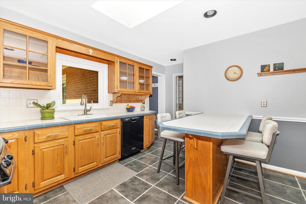 248 WYNGATE DRIVE