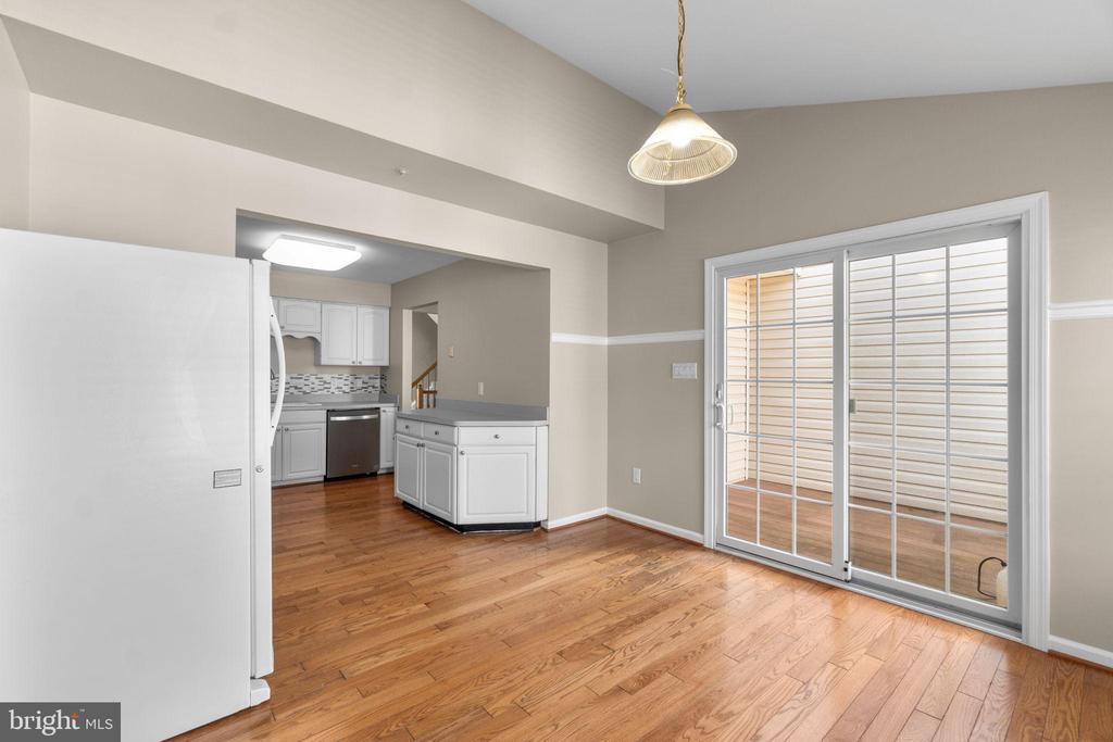 1619 COOPERS WAY