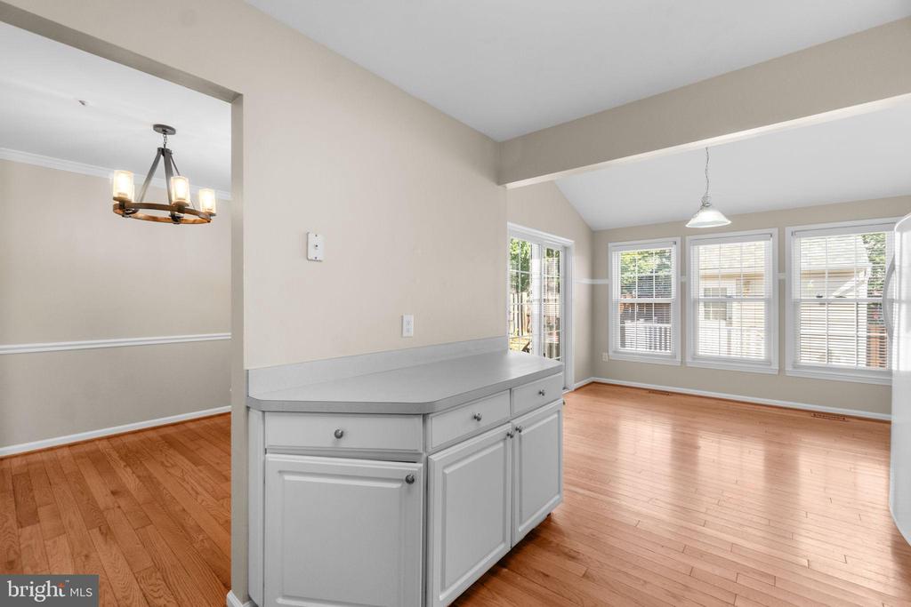 1619 COOPERS WAY