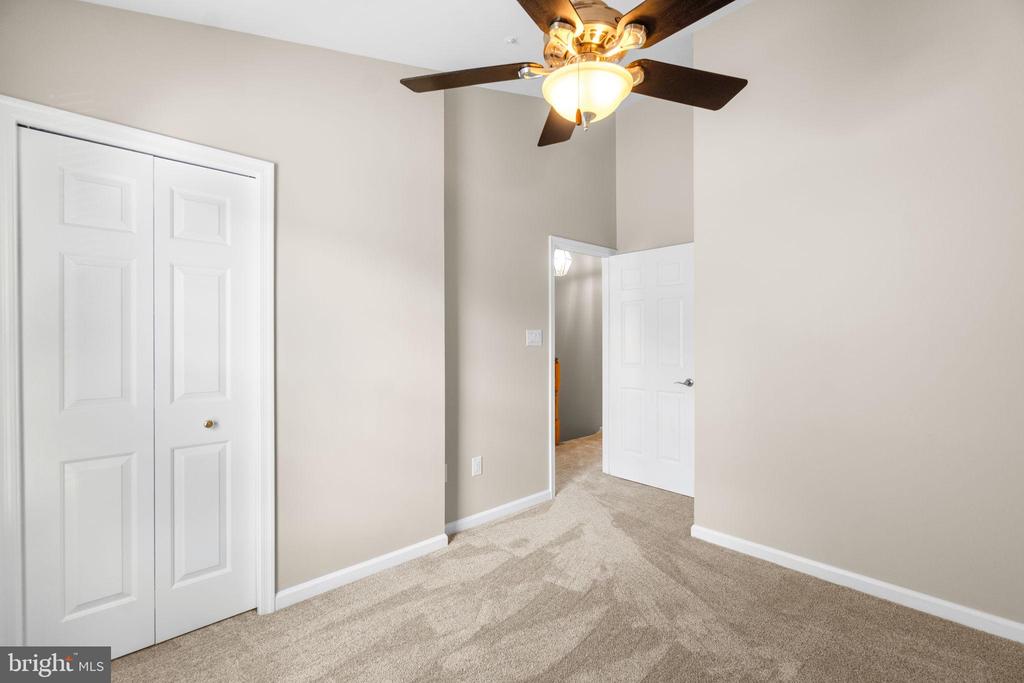 1619 COOPERS WAY