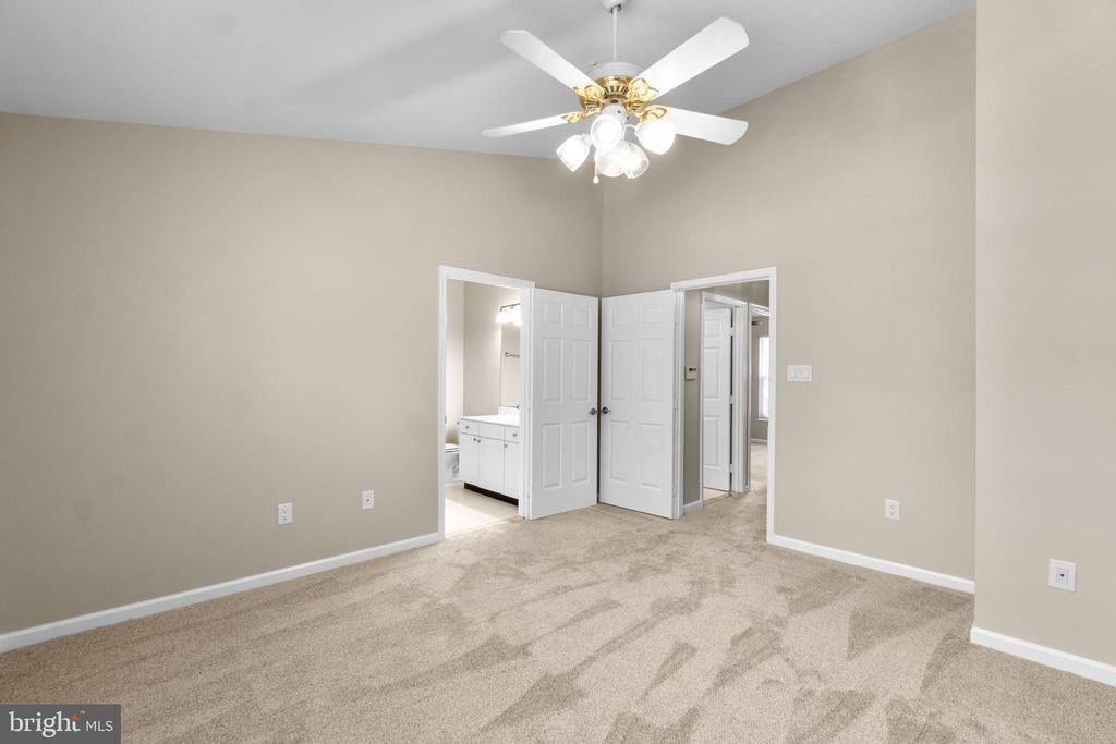 1619 COOPERS WAY