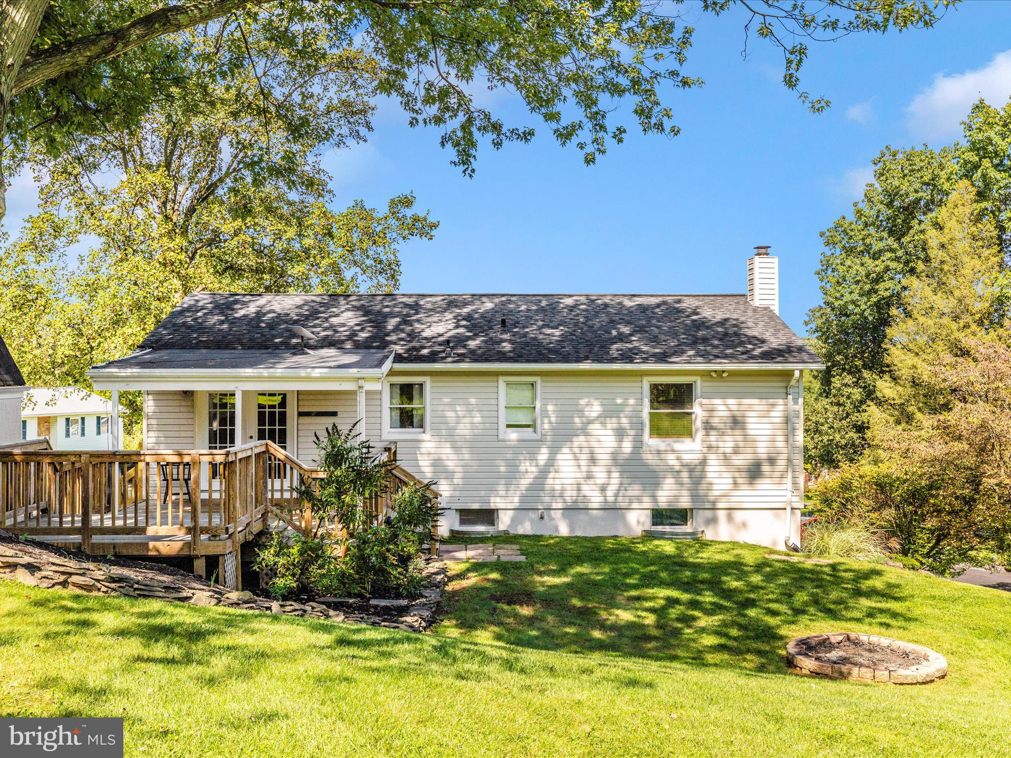 7291 BEECHTREE LANE