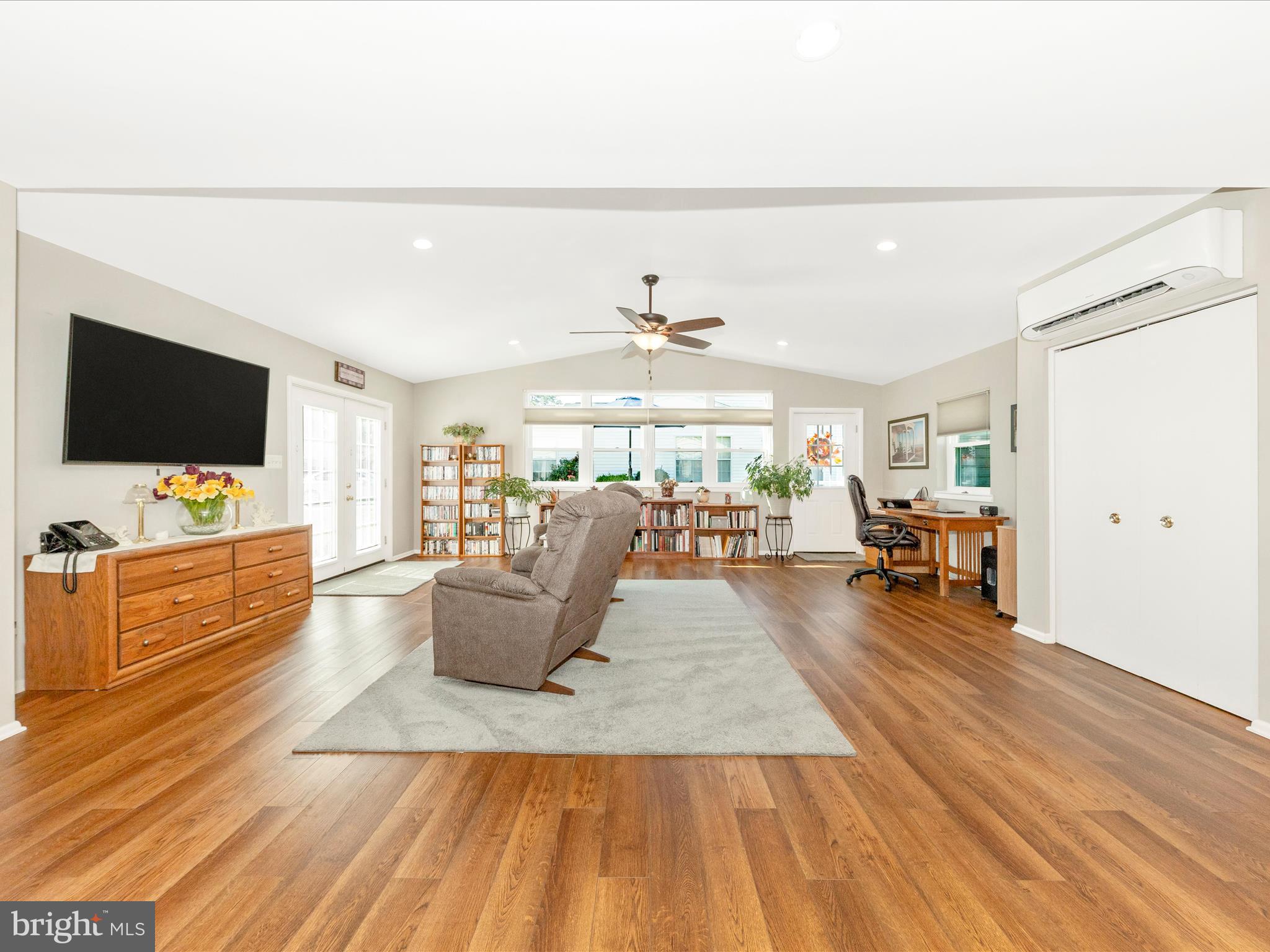 5816 BOX ELDER COURT