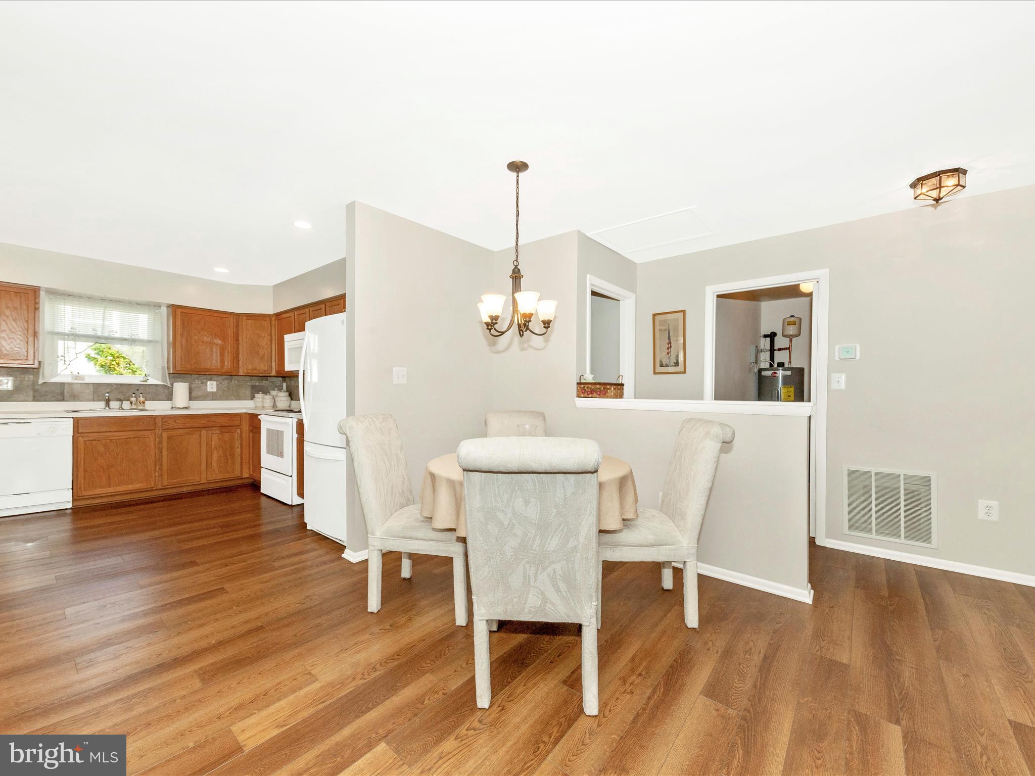 5816 BOX ELDER COURT