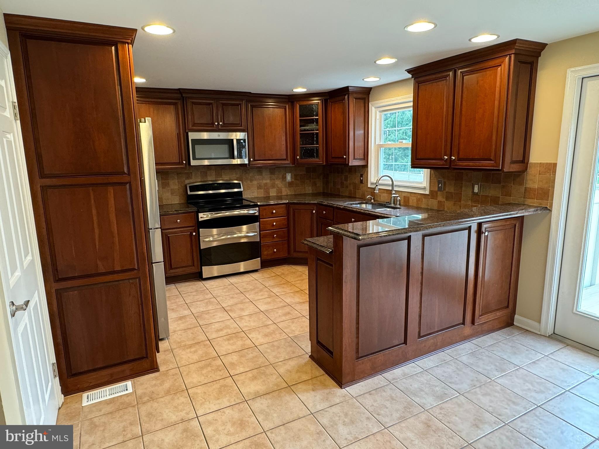 5834 WOODWINDS CIRCLE