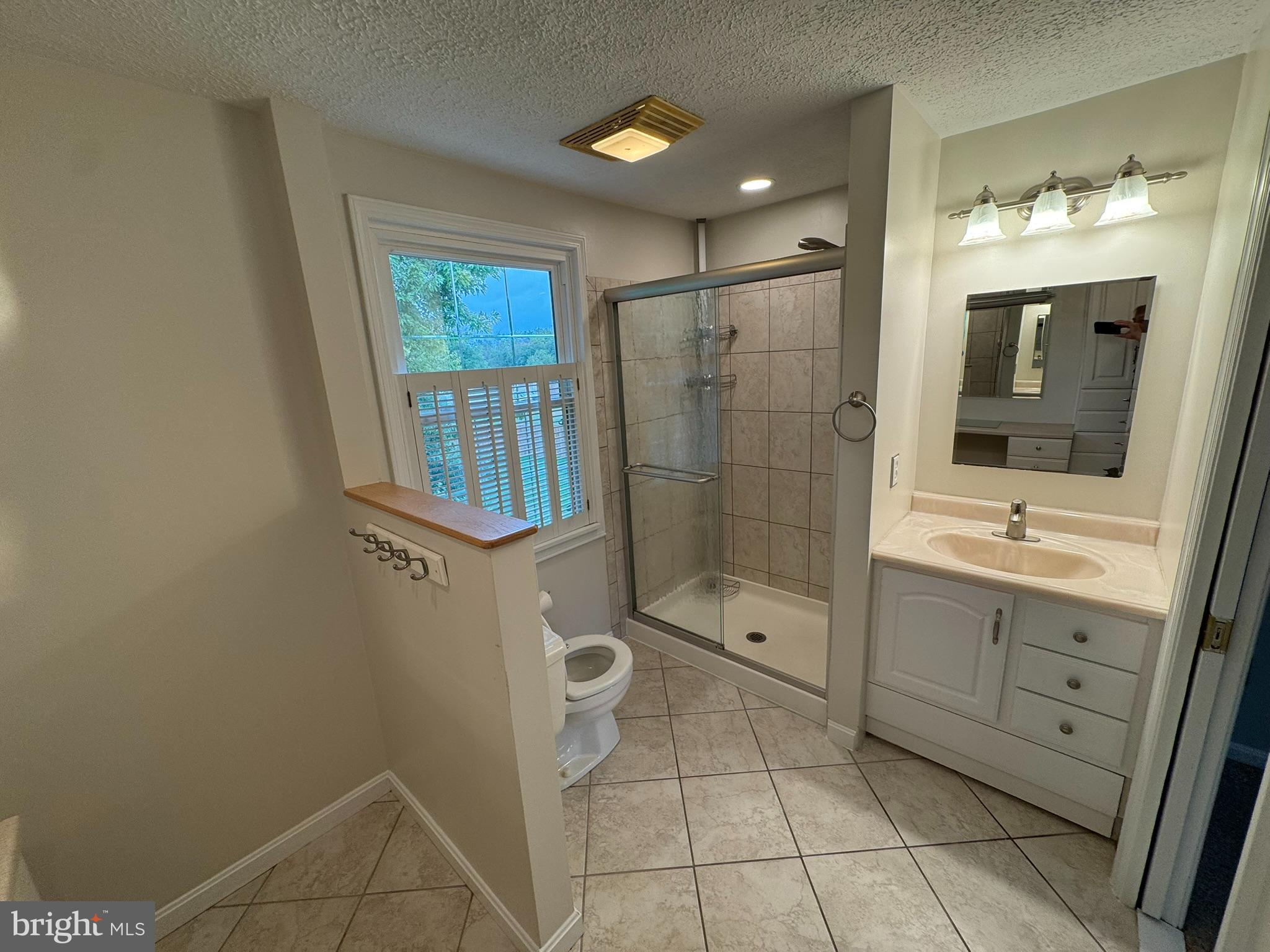 5834 WOODWINDS CIRCLE