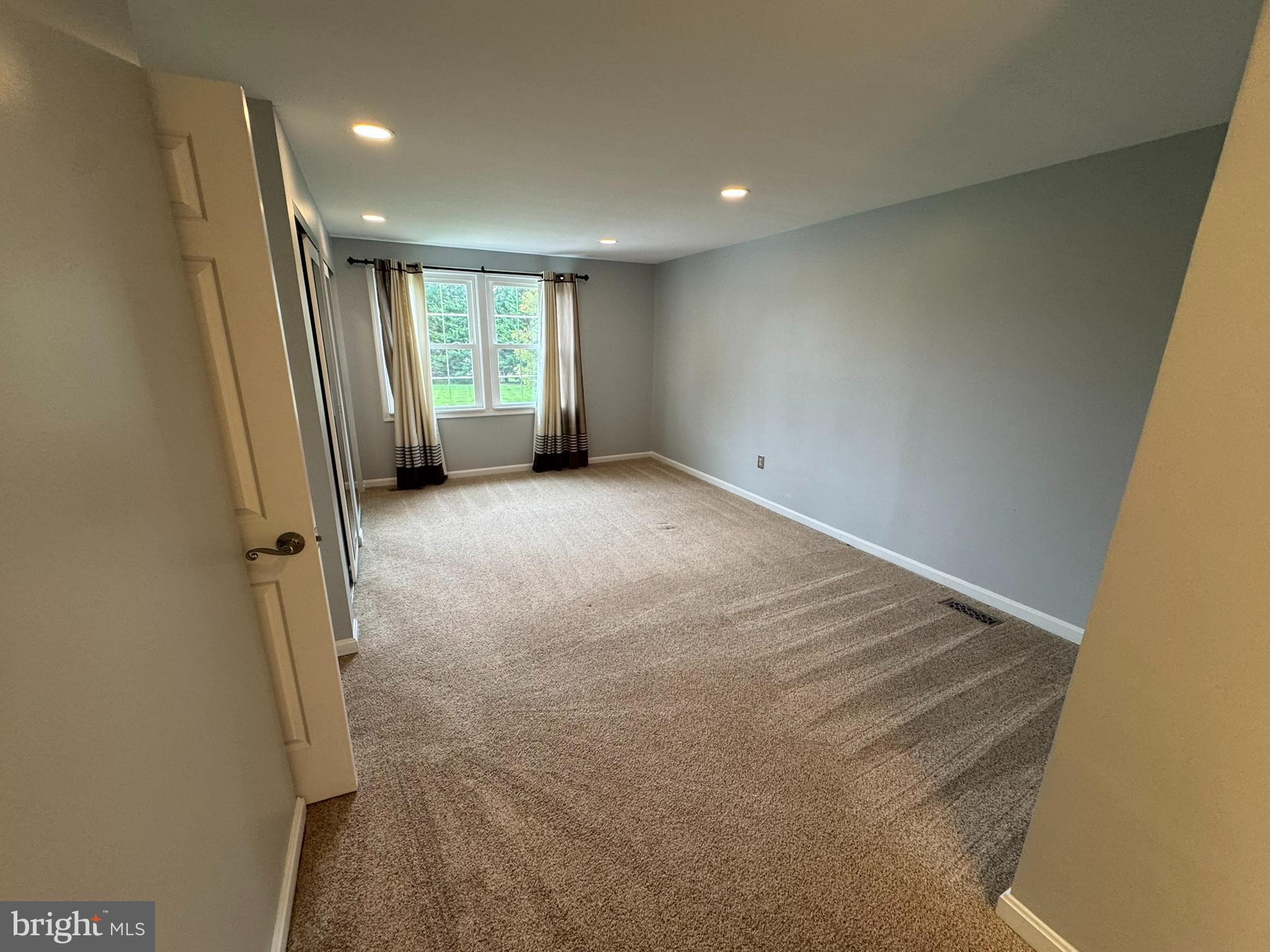 5834 WOODWINDS CIRCLE