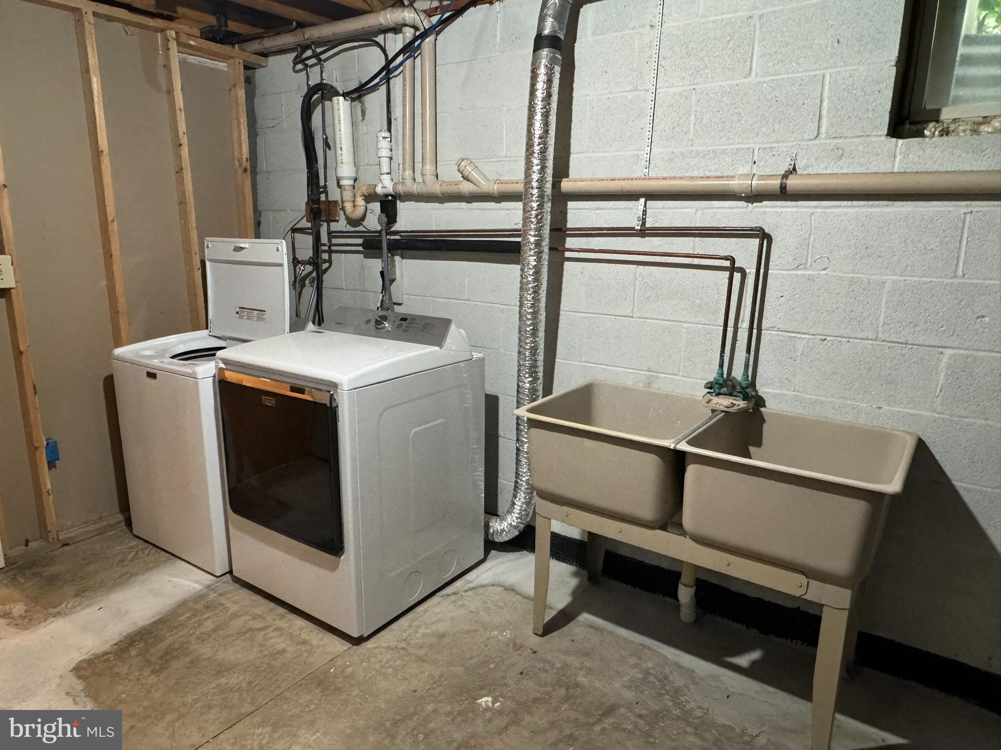 5834 WOODWINDS CIRCLE