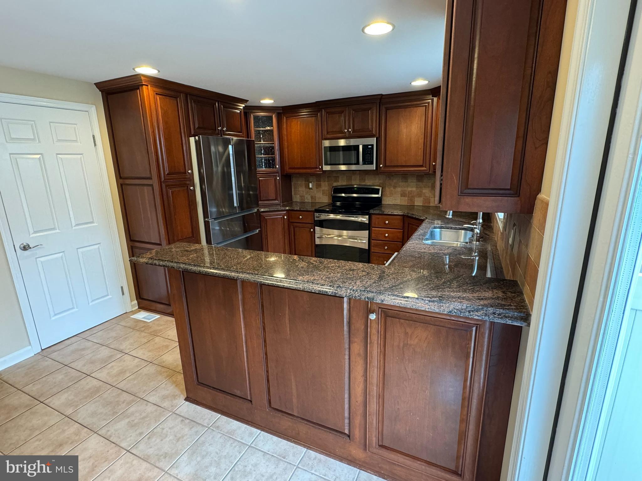 5834 WOODWINDS CIRCLE