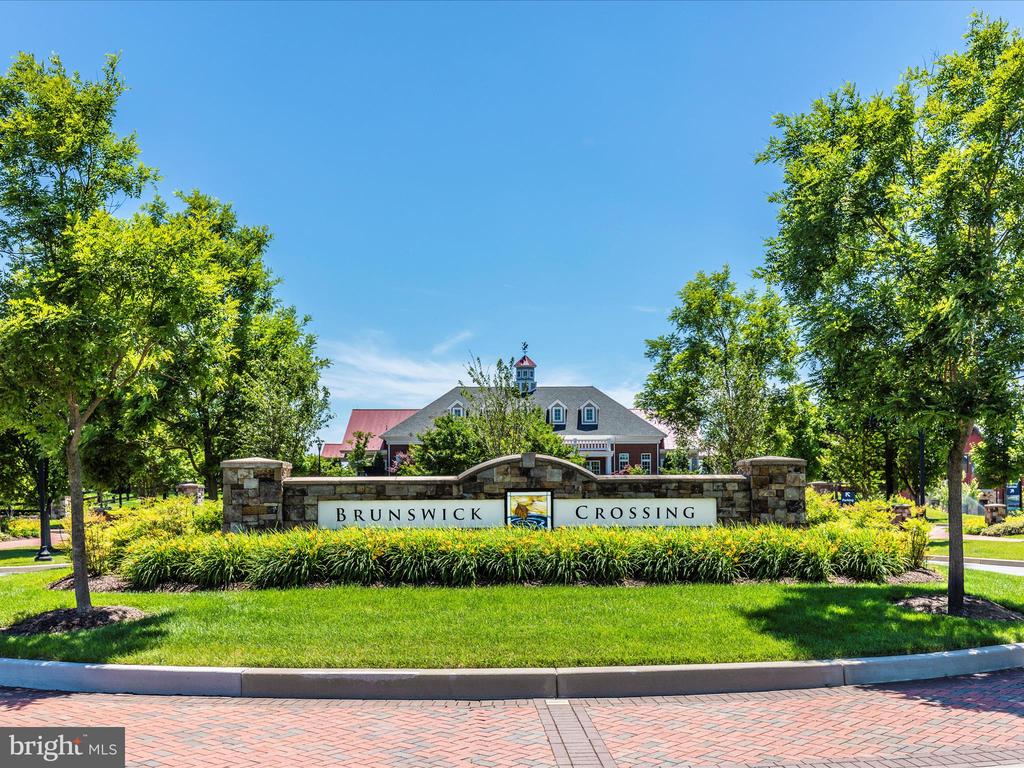 1315 HOPE FARM COURT
