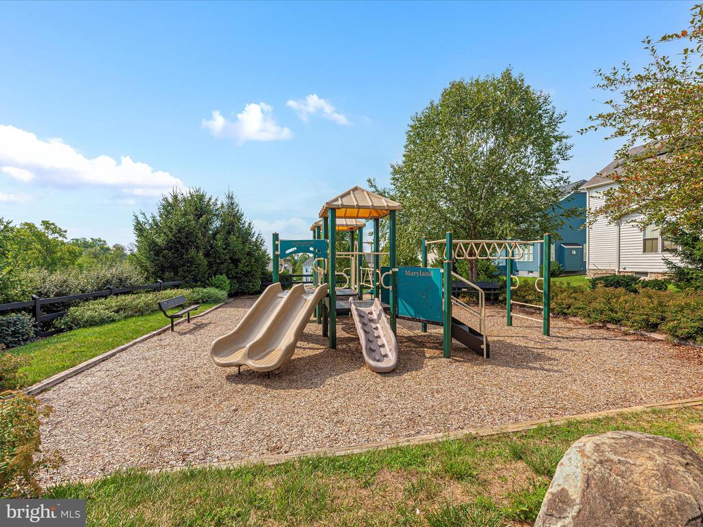 1315 HOPE FARM COURT