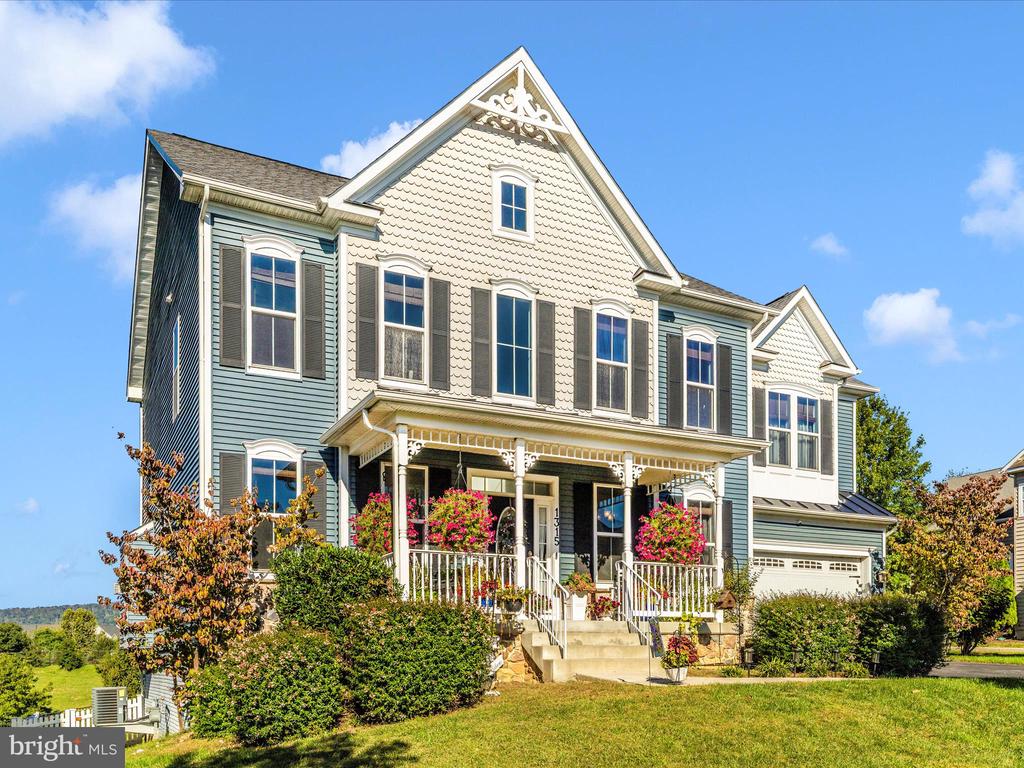 1315 HOPE FARM COURT