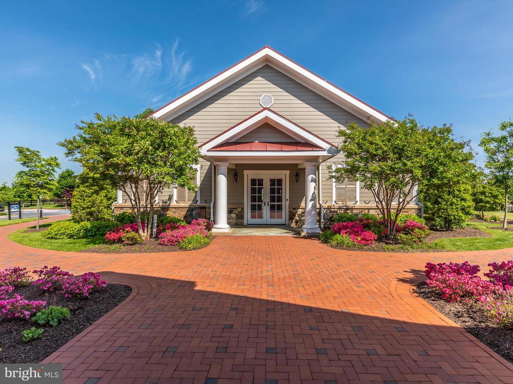 1315 HOPE FARM COURT