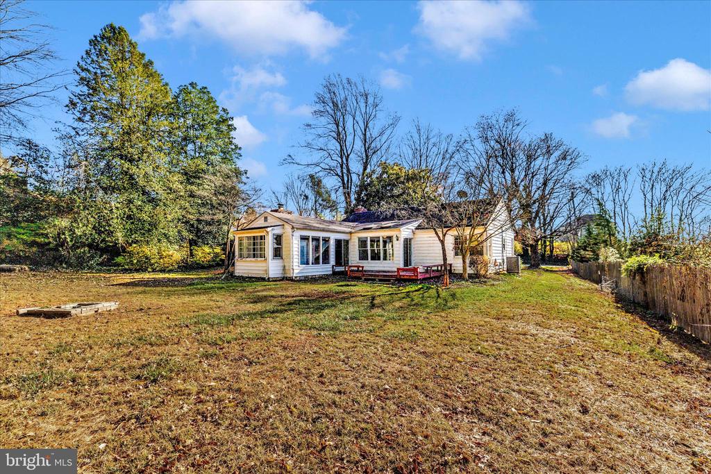 14449 LEWISDALE ROAD