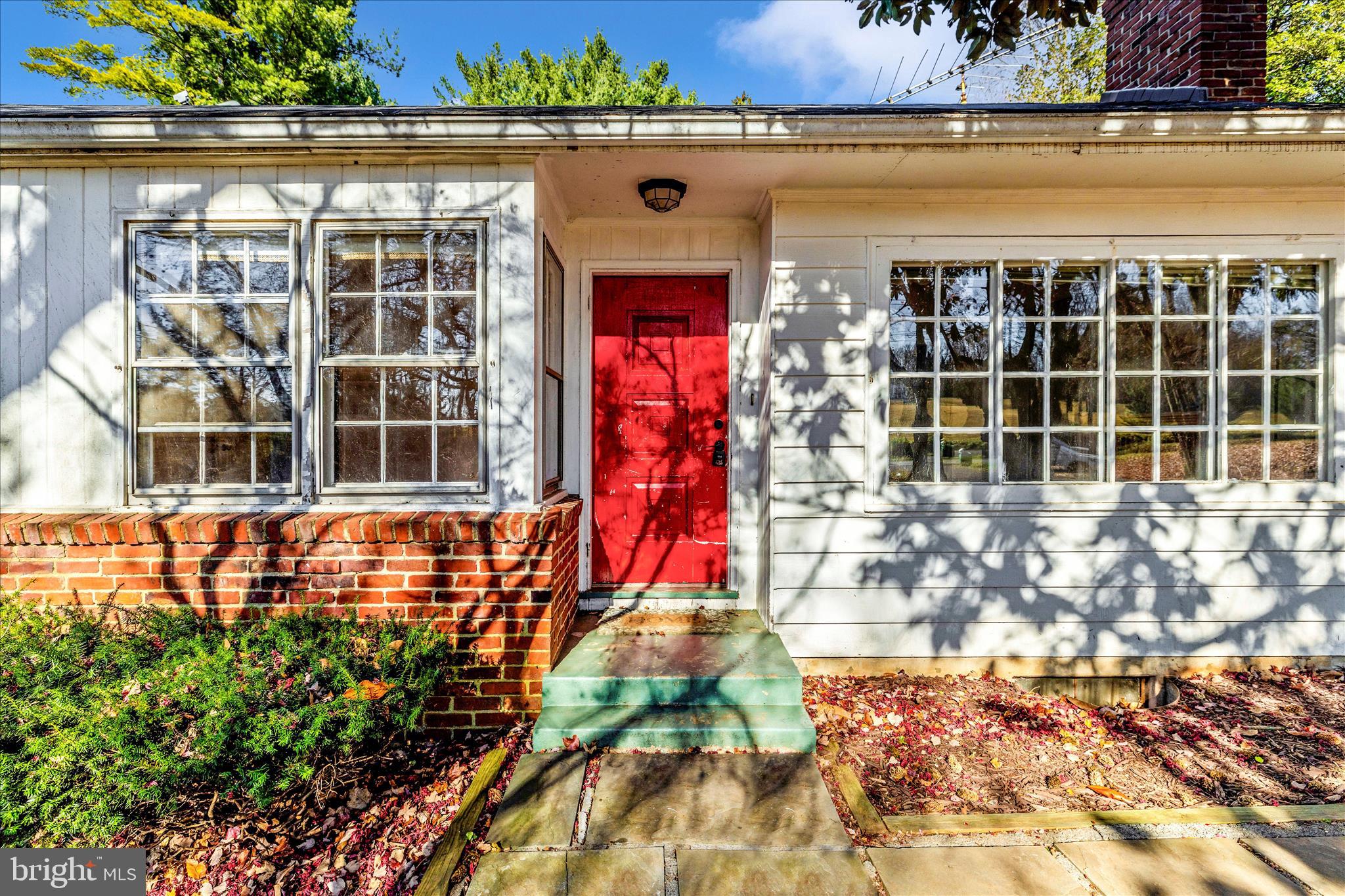 14449 LEWISDALE ROAD