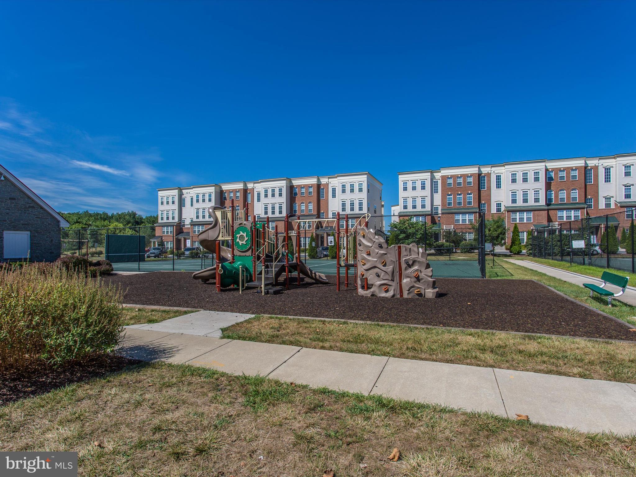 1813 WHEYFIELD DRIVE A 10-A