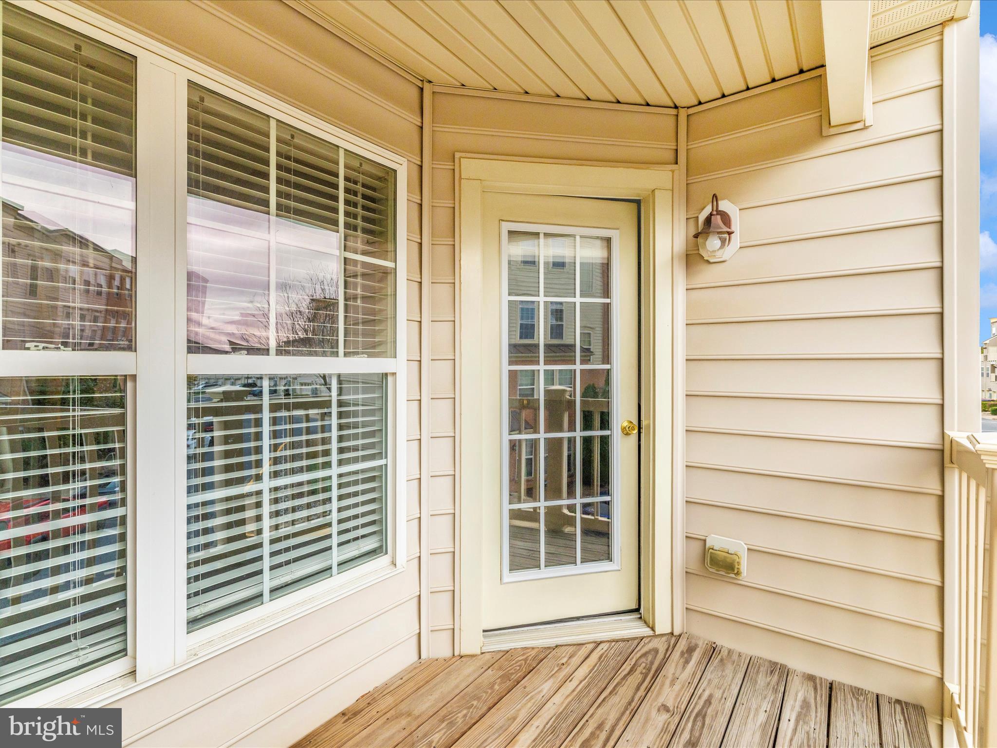 1813 WHEYFIELD DRIVE A 10-A