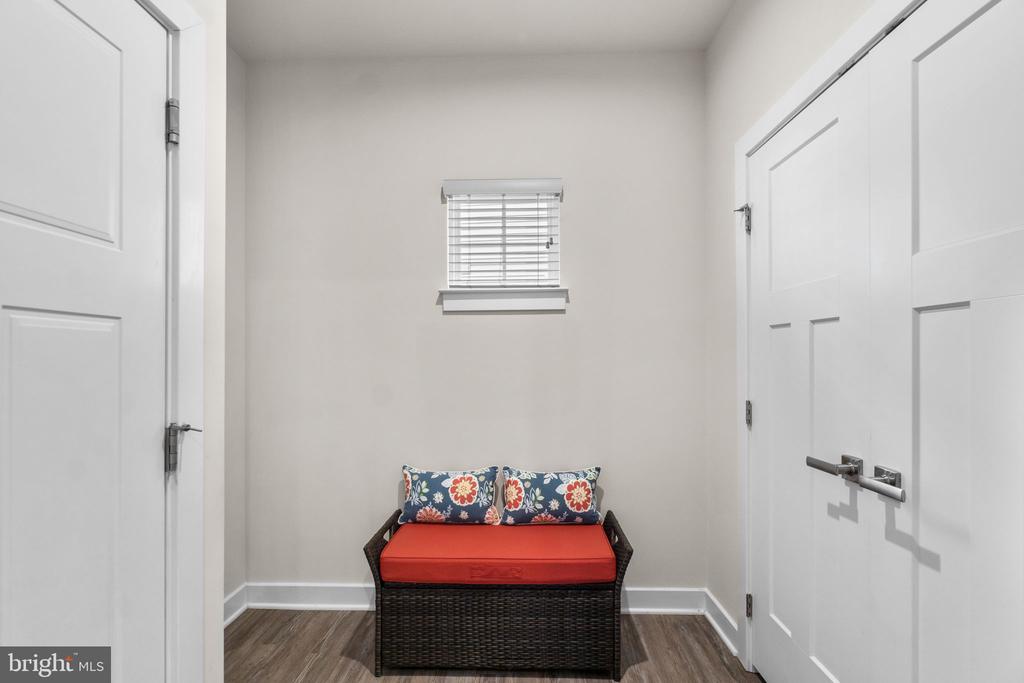 5245 RED MAPLE DRIVE