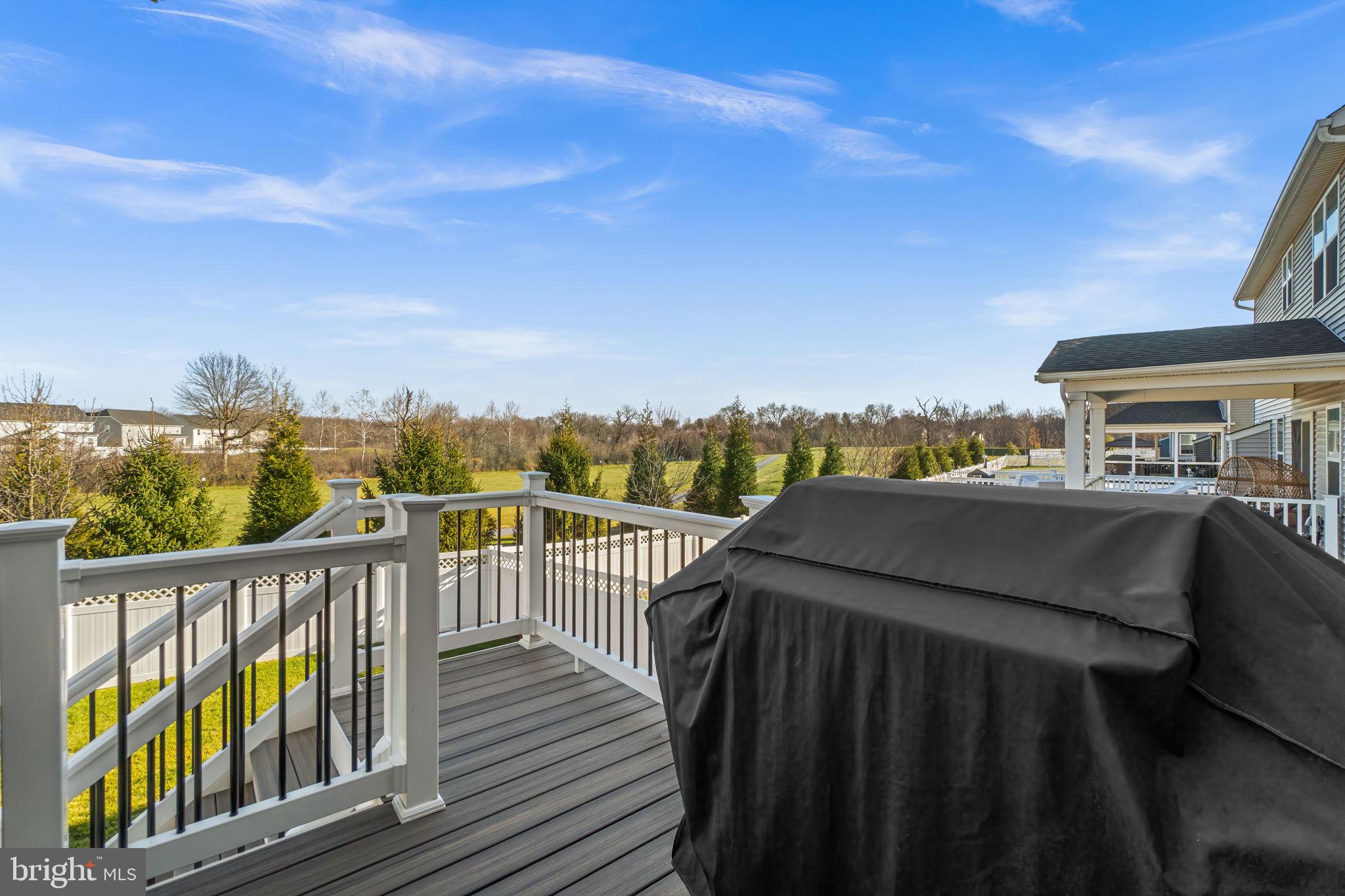 5245 RED MAPLE DRIVE