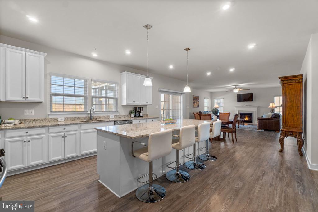 5245 RED MAPLE DRIVE