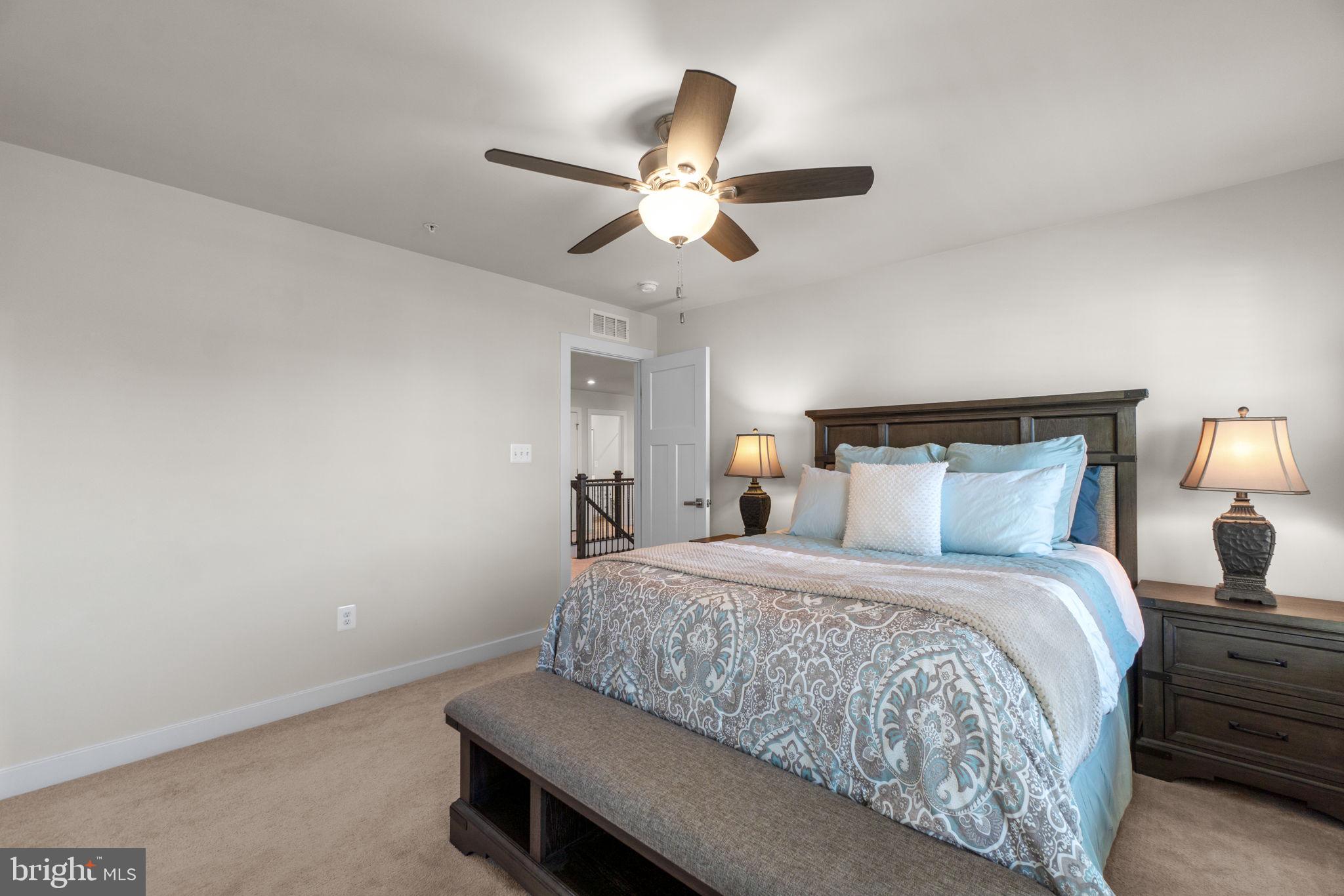 5245 RED MAPLE DRIVE