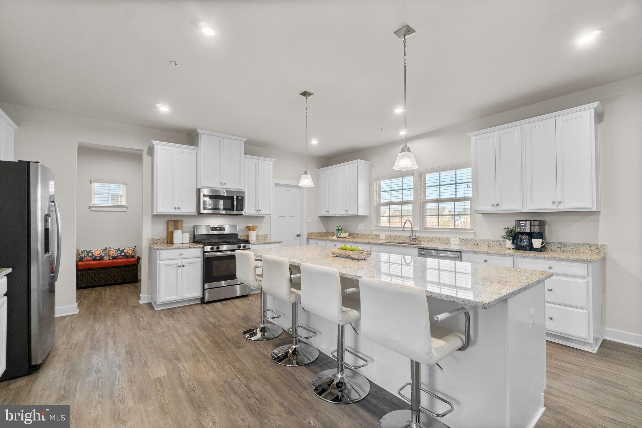 5245 RED MAPLE DRIVE