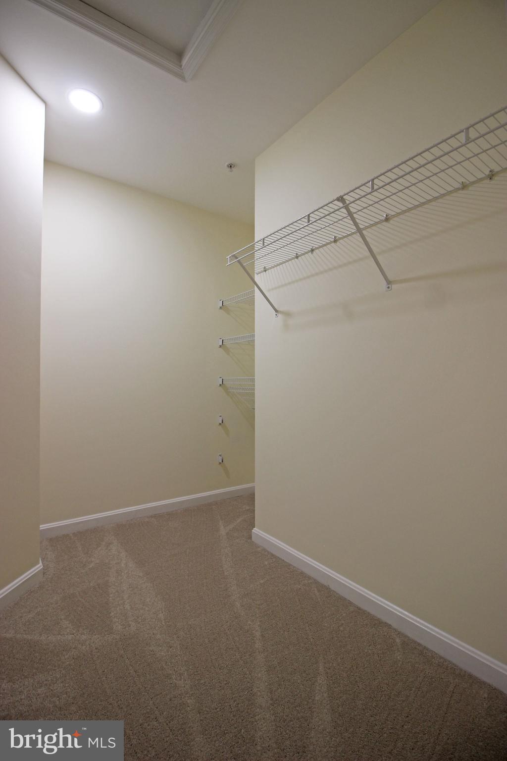 3655 ISLINGTON STREET