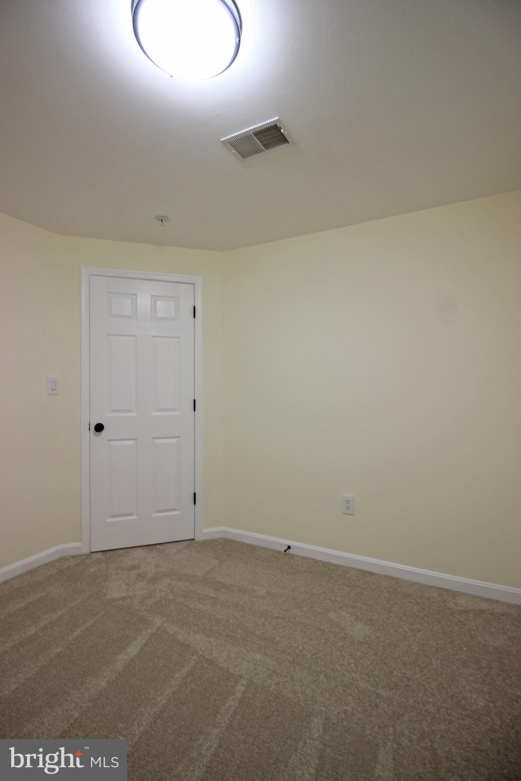 3655 ISLINGTON STREET