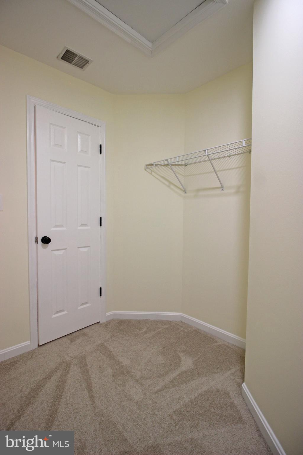 3655 ISLINGTON STREET