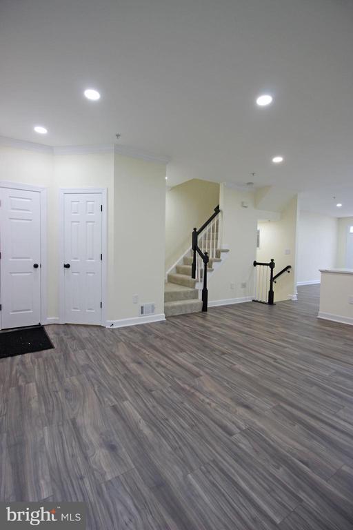 3655 ISLINGTON STREET