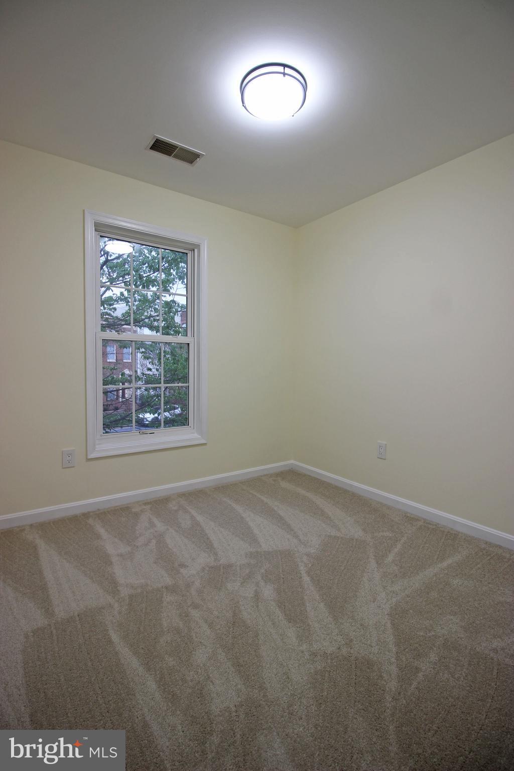 3655 ISLINGTON STREET