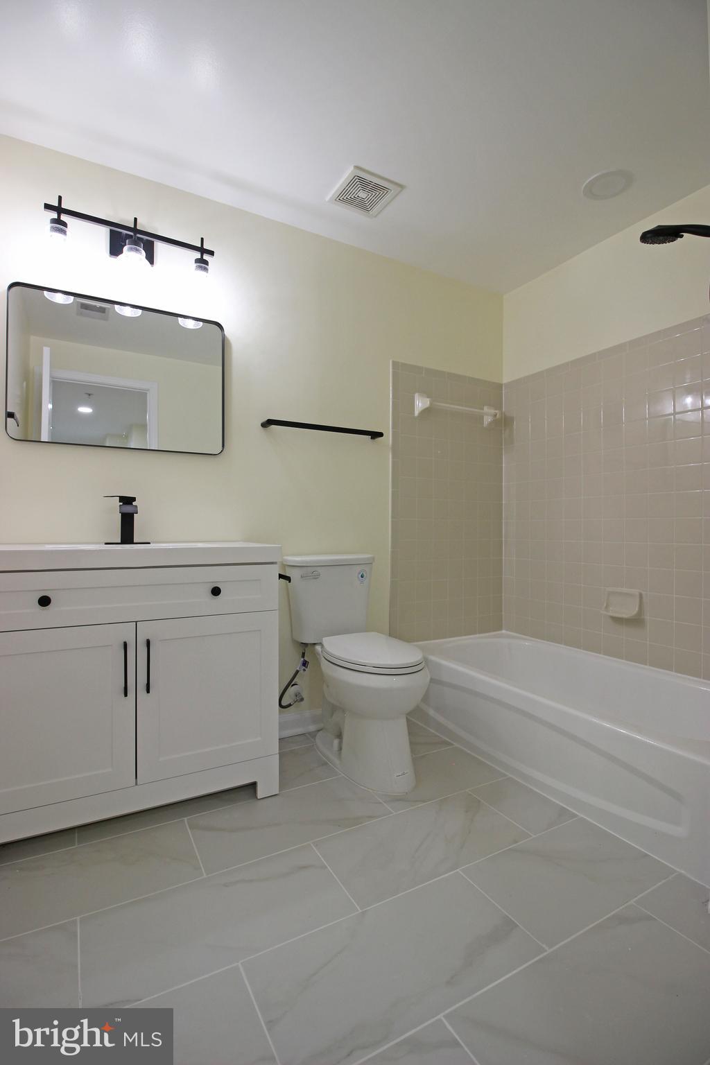 3655 ISLINGTON STREET