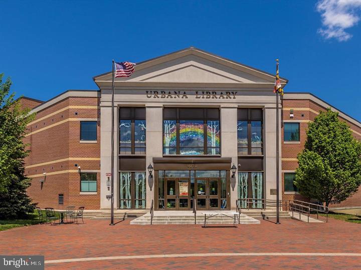 3655 ISLINGTON STREET