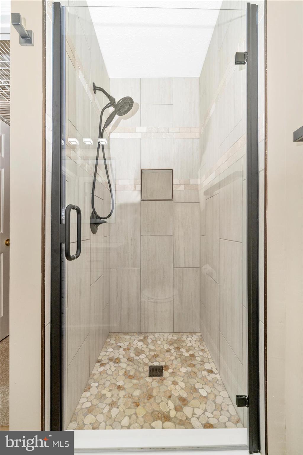 1810 SEBASTIAN BOULEVARD