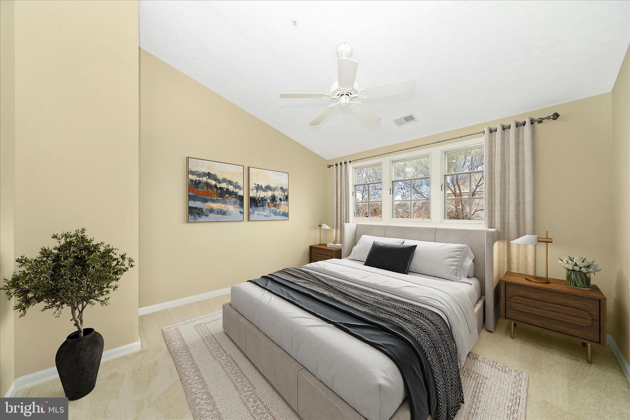 1810 SEBASTIAN BOULEVARD